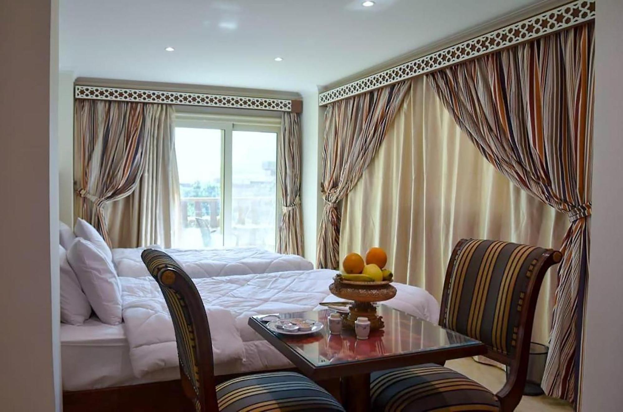 Kafret el-Gabal El Aida Pyramids View Hotel מראה חיצוני תמונה