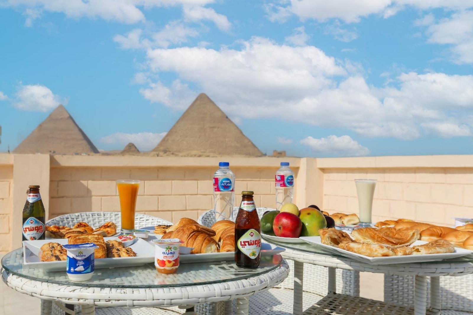 Kafret el-Gabal El Aida Pyramids View Hotel מראה חיצוני תמונה